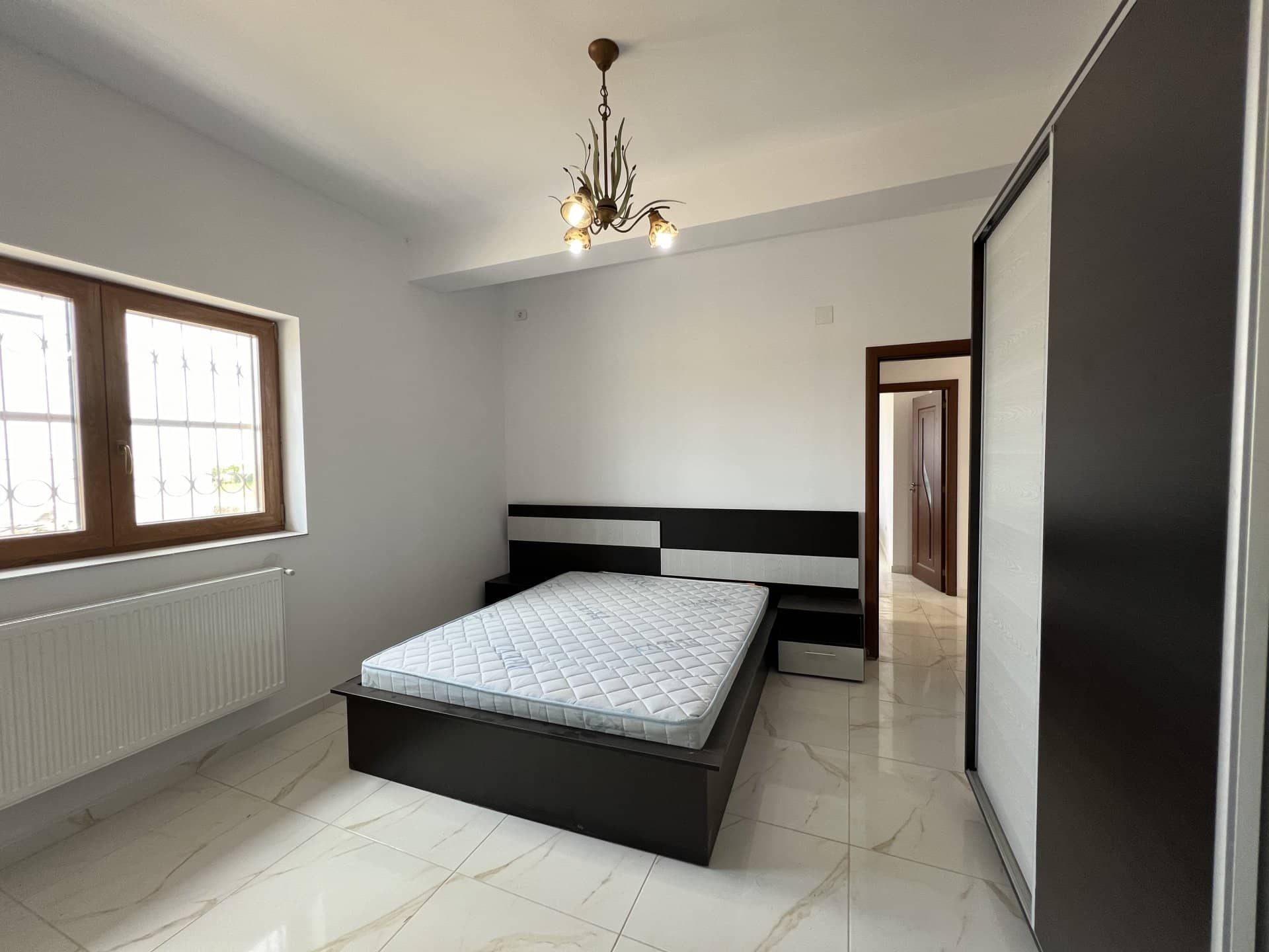 Casa 4 camere Frumusani - Orasti. 500 mp teren. — fotografia 15 din 21