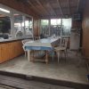 Casa  - Gospodarie , cu deschidere la lac