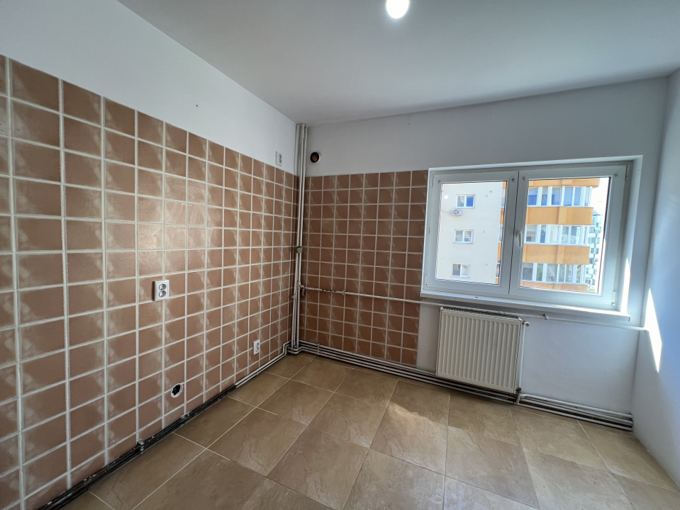 APARTAMENT 3 CAMERE – NERVA TRAIAN – CENTRALA PROPRIE