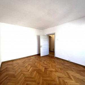 APARTAMENT 3 CAMERE – NERVA TRAIAN – CENTRALA PROPRIE