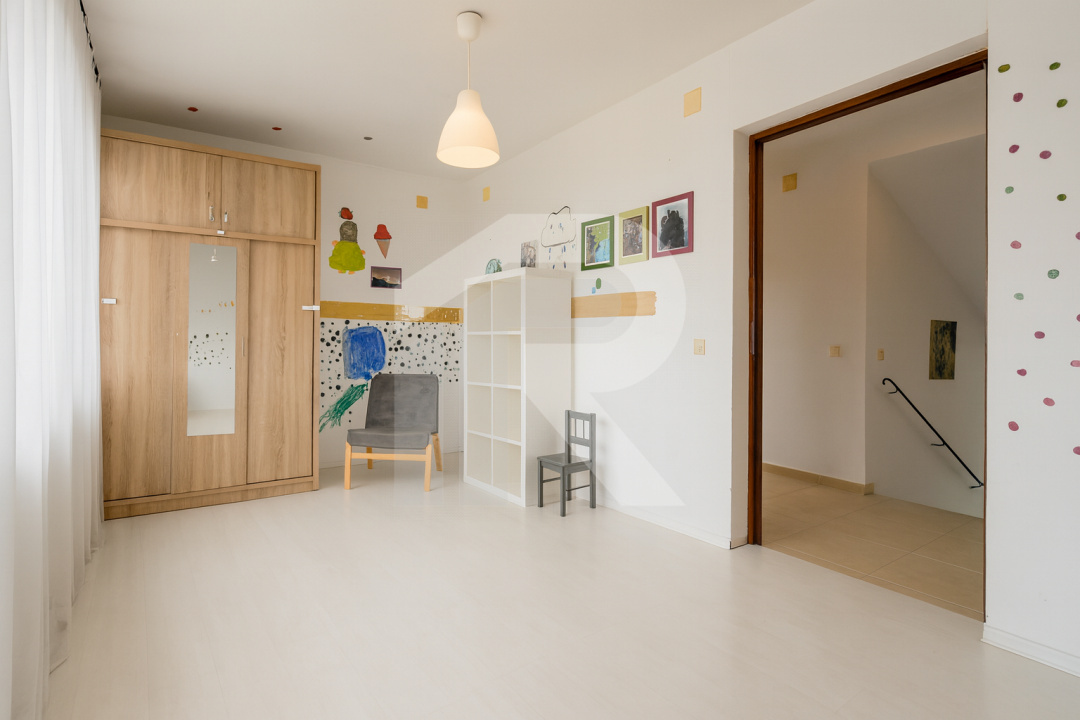 Casa între două păduri - TARTASESTI - DAMBOVITA