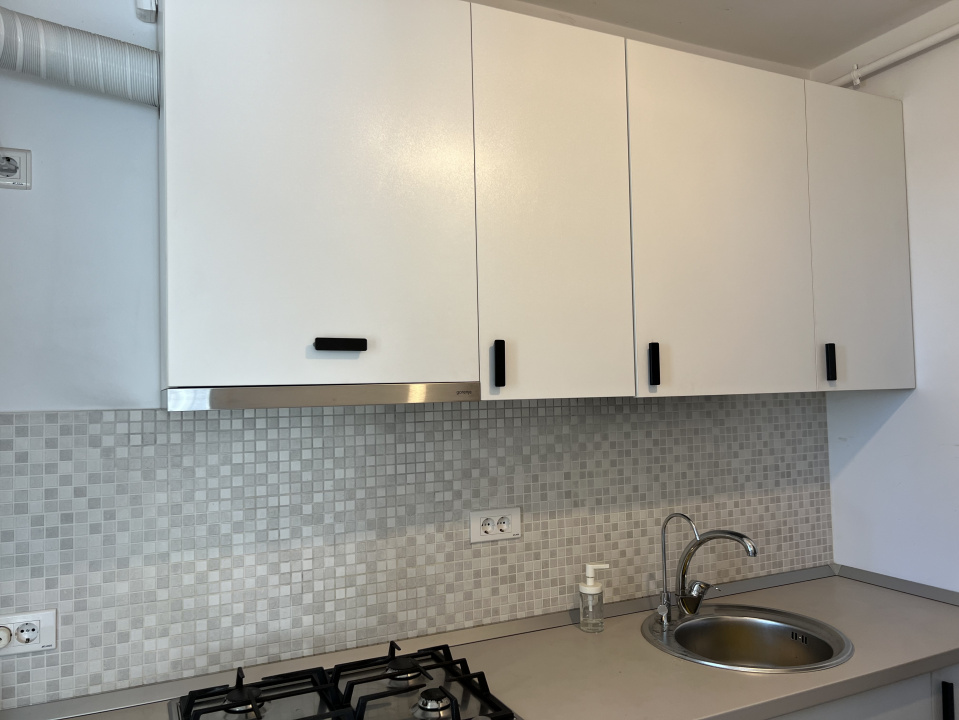 Inchiriere garsoniera Nicolae Teclu- Titan Sun Park 7. 