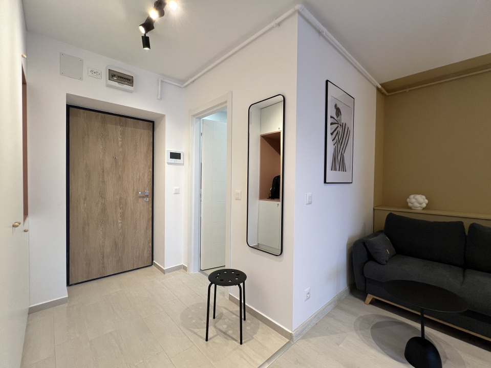 Garsoniera Nicolae Teclu. La Cheie. Totul nou.