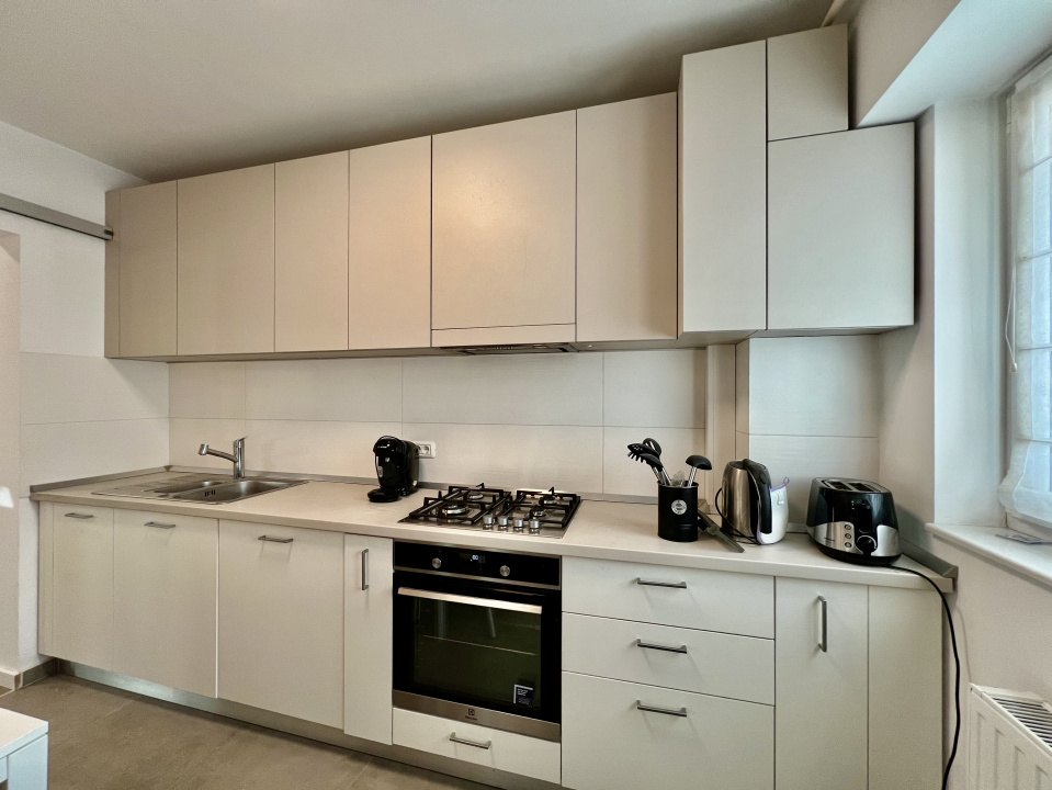 Apartament 3 camere Dorobanți. Finisaje si mobilier premium. 