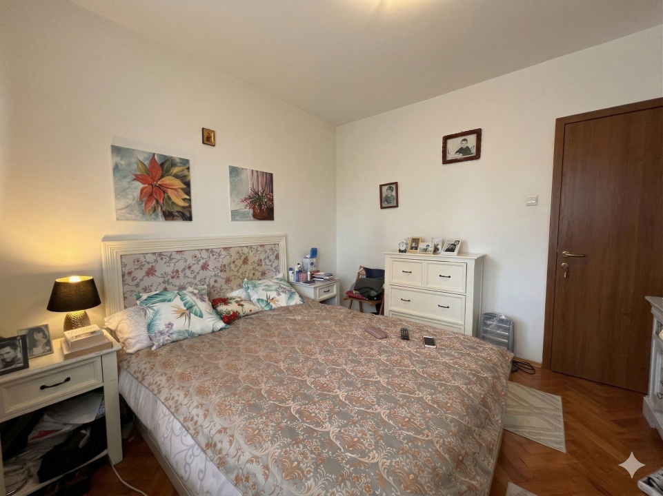 Apartament 2 camere Mihalache. Metrou.