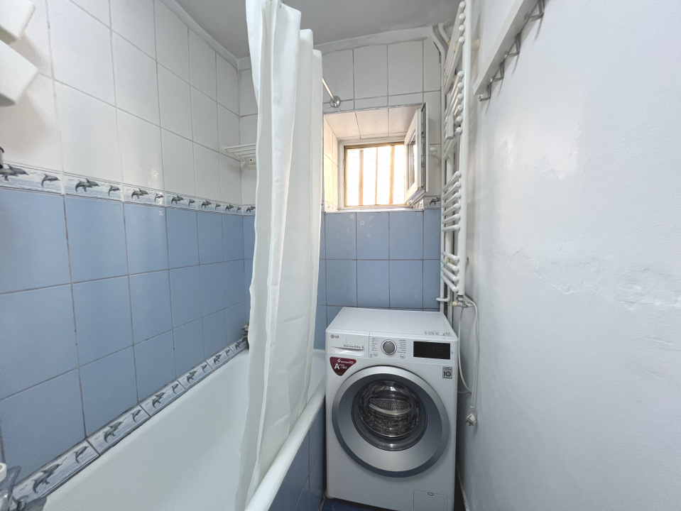 Garsoniera 39 mp. Crangasi. Parc si Metrou. 